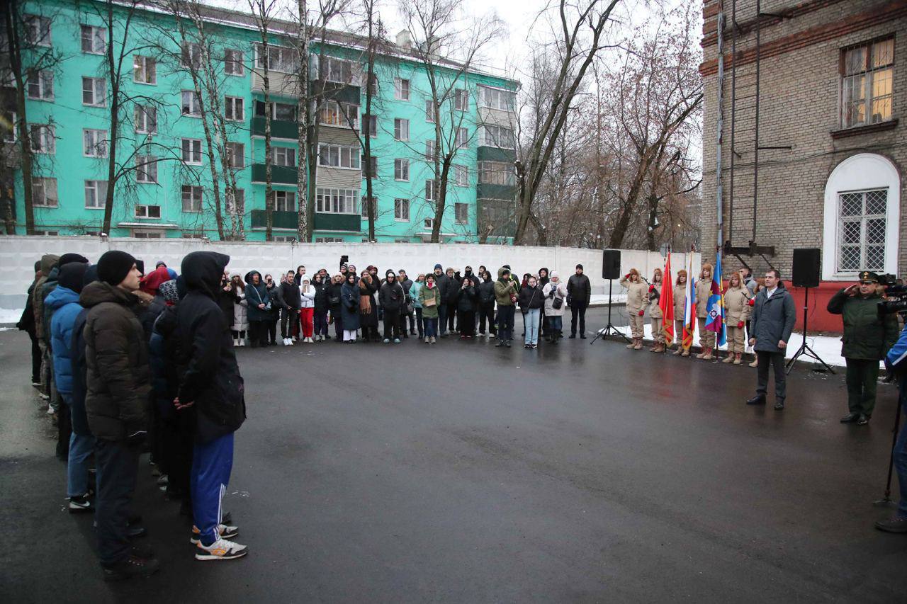 Владимир Волков напутствовал призывников перед отправкой на службу в армию  | Администрация городского округа Люберцы Московской области